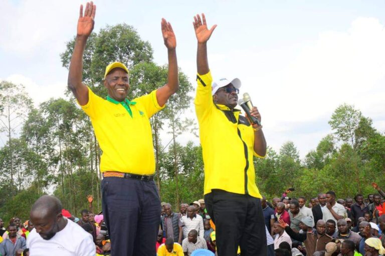 Kisii gubernatorial candidate Ezekiel Machogu with his deputy Ogamba Migosi