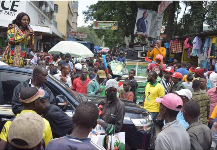 Keroche Breweries CEO and Nakuru County senatorial aspirant Tabitha Karanja addressing residents of Nakuru Town East constituency.