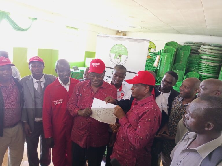 Kisii County gubernatorial jubilee candidate Chris Obure, William Mbaka have been cleared by IEBC