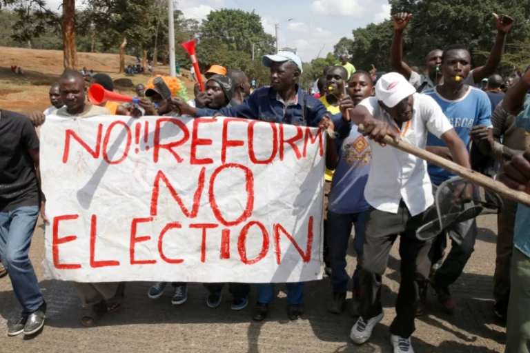 Supporters of the Kenyan opposition demonstrate in Nairobi, Kenya, on October 11, 2017