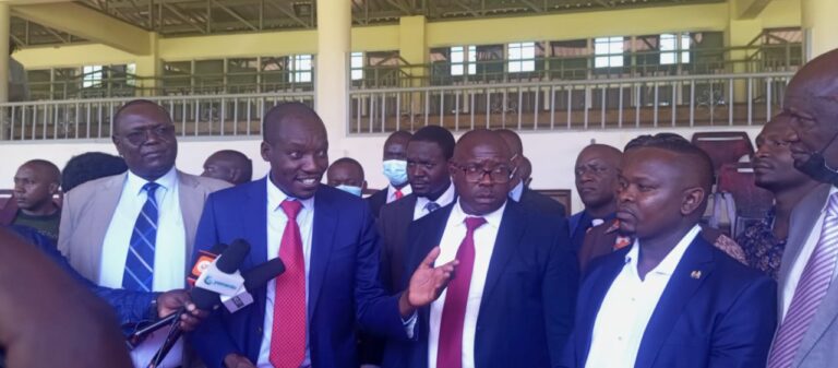 Kisii county governor Simba Arati addressing the press at Gusii stadium, he has distanced himself from the attack of two county workers