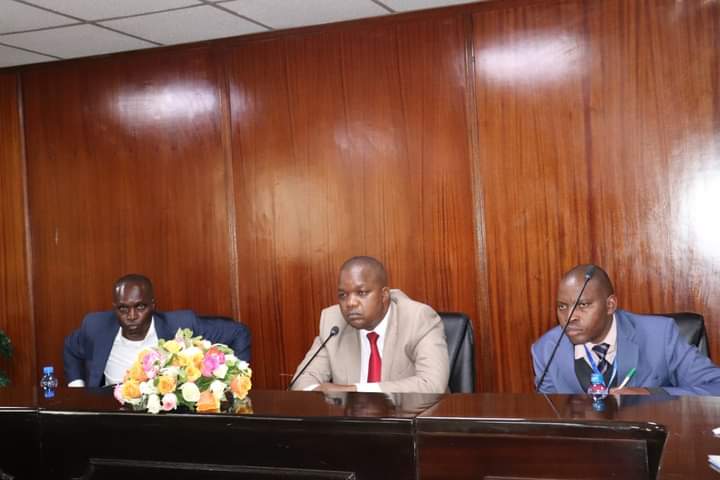 The National Assembly Public Petitions Committee chairman Nimrod Mbai (centre) with other members during yesterday's meeting
