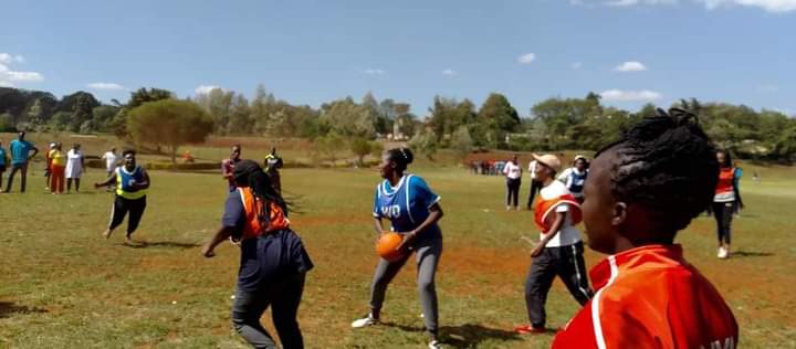Students playing Netball at Dedan Kimathi University last week.