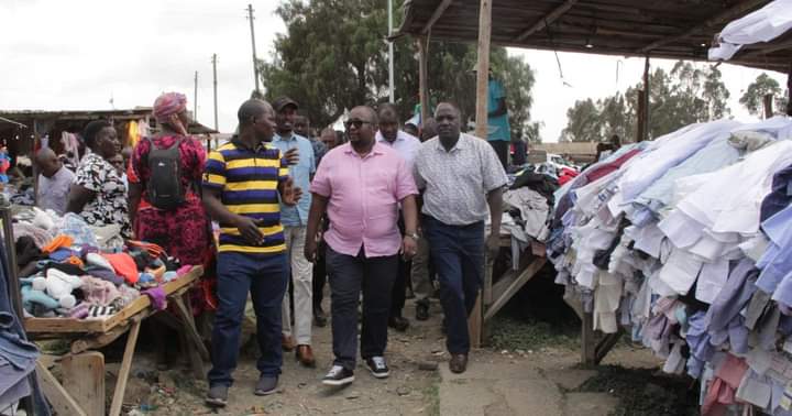 Principal Secretary Charles Hinga, Laikipia Governor Joshua Irungu, his deputy Reuben Kamuri and Laikipia East MP Mwangi Kiunjuri at Nanyuki market on Saturday.