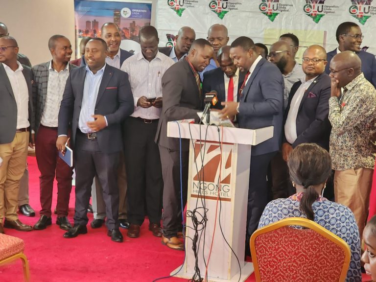 Medical Practitioners & Operation Linda Ugatuzi fraternity at the joint launch of digital signature collection process to amend the Constitution of Kenya (2010)
