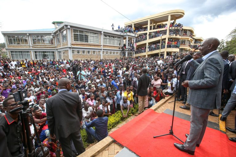 President Ruto while at Kisii National Polytechnic Thursday. Head of State has kicked off a three-day visit of Kisii, Nyamira and Migori counties