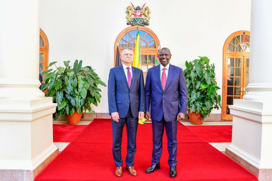 The President hosted the Speaker of the Hungarian Parliament, Dr László Kövér, at State House Nairobi