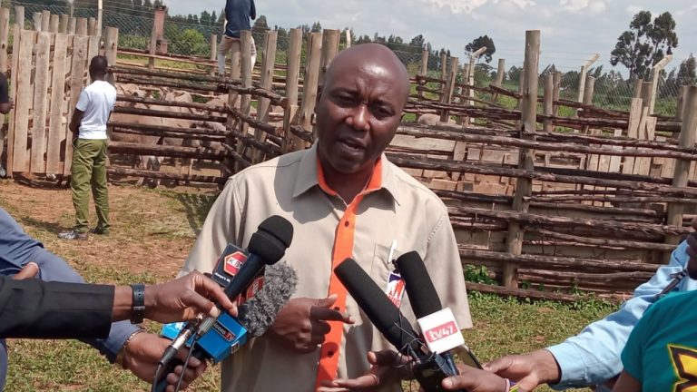 Brooke East Africa Regional Director Raphael Kinoti addresses members of the press in Ndeiya Kiambu County