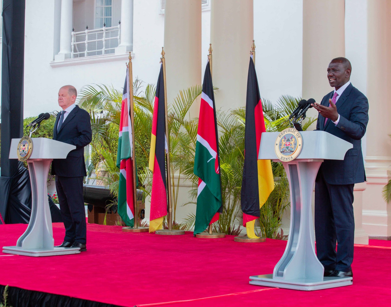 German Chancellor Olaf Scholz and President William Ruto at State House, Nairobi.