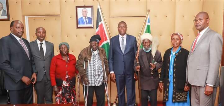 Governor Badilisha Meets Representatives Of The Mau Mau Fraternity