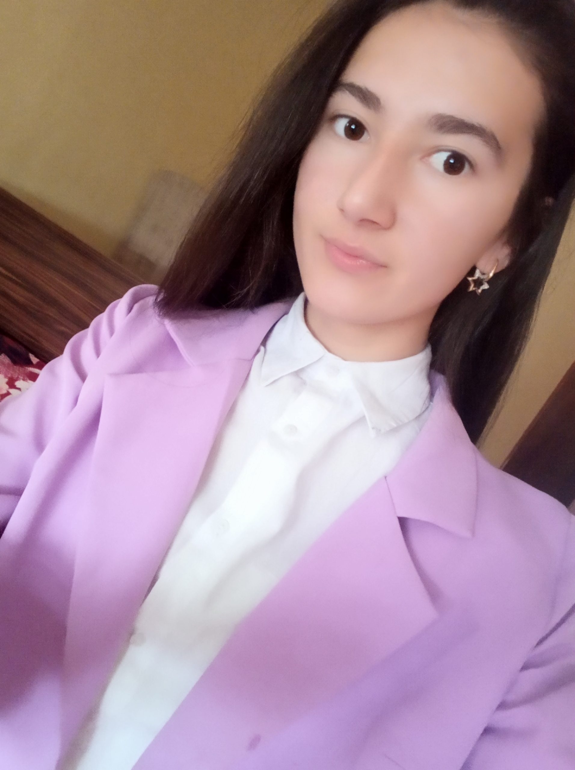 Mohinur Asqarova