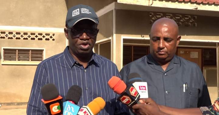 Dr Johansen Oduor addressing the Media from Kilifi