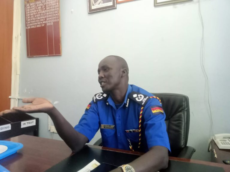Kisii county Commander Charles Kases addressing the press they are investigating a series of attacks that occured during a burial ceremony