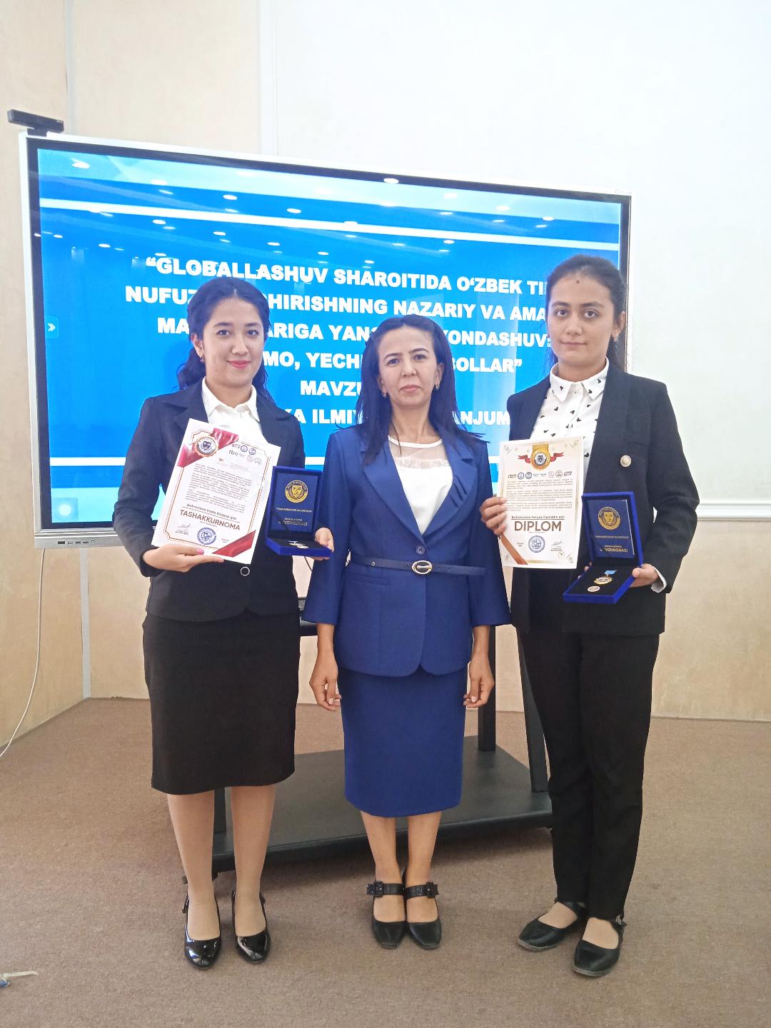 Nasiba Jumaevna Yarashova with friends