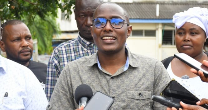 Scrap Metal Council chairman Francis Mugo addressing the media
