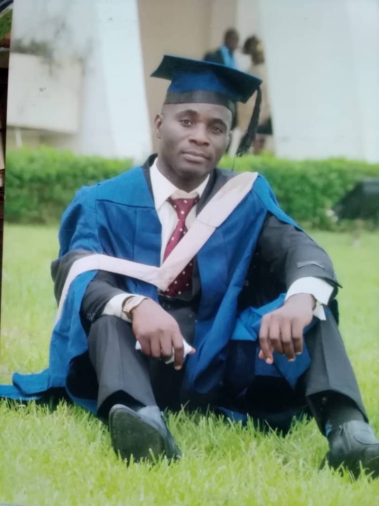 Collins Chibunna Nwachukwu (a. k. a Collinsdivine)