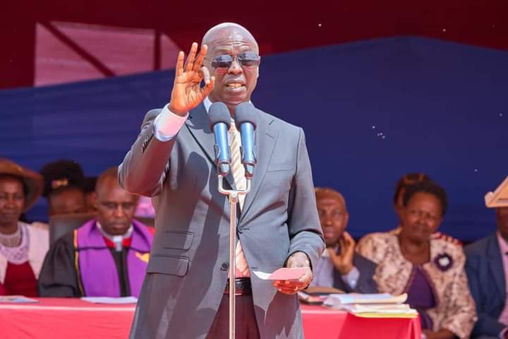Deputy President Rigathi Gachagua addressing mourners yesterday