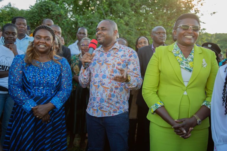 Pastor Dorcas Rigathi, MP Patrick Munene and Tharaka Nithi County Woman Rep Susan Ngugi during the tree planting exercise of 8,000 seedlings.