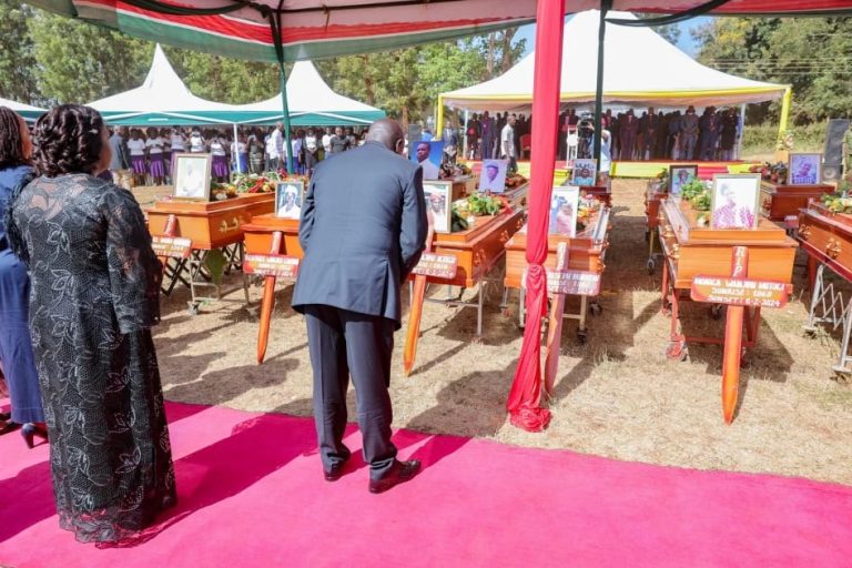 Deputy President Rigathi Gachagua honours 17 people who died after consuming the deadly liquor at Kangai and Kandongu villages in Mwea-West Sub-County, Kirinyaga County