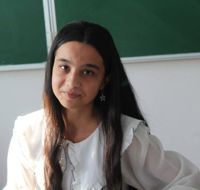 Shonazarova Parizod Ravshanbek