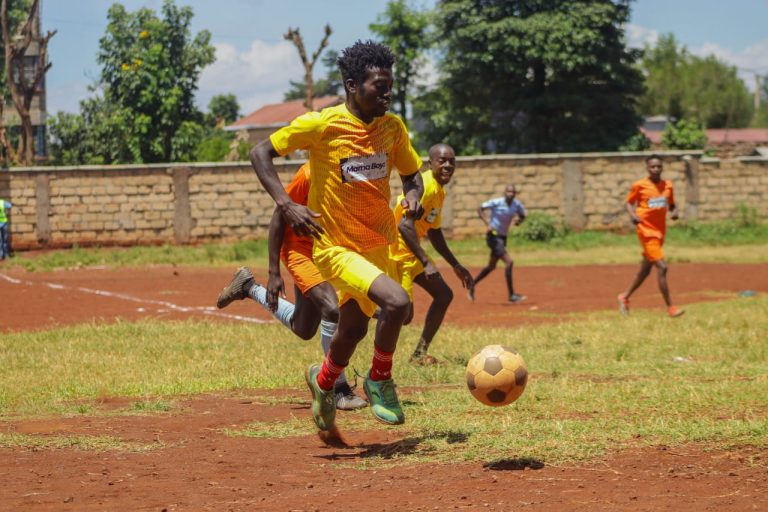 Kirigu Reformed FC vs Chini ya Mzazi FC play in Dagoretti South under the Dorcas Rigathi Foundation Health Soccer Tournament, where Kirigu won 4 against Chini ya Mzazi 1 on Saturday.