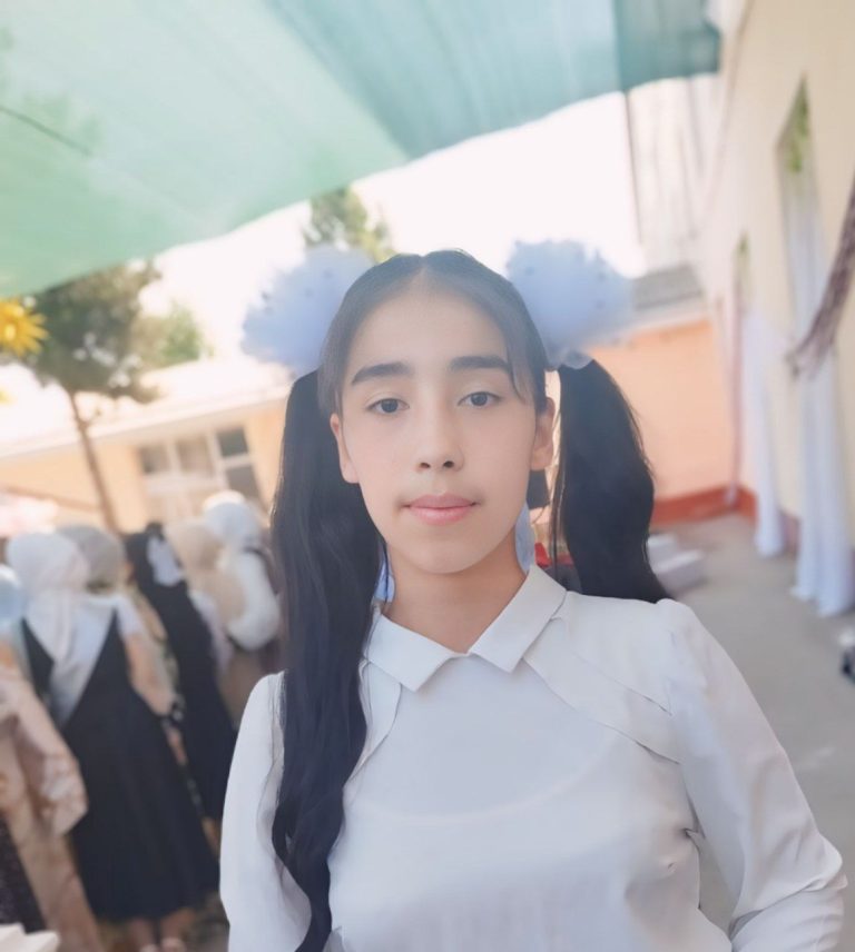 Abdullajonova Zuhrakhan Rustamjon