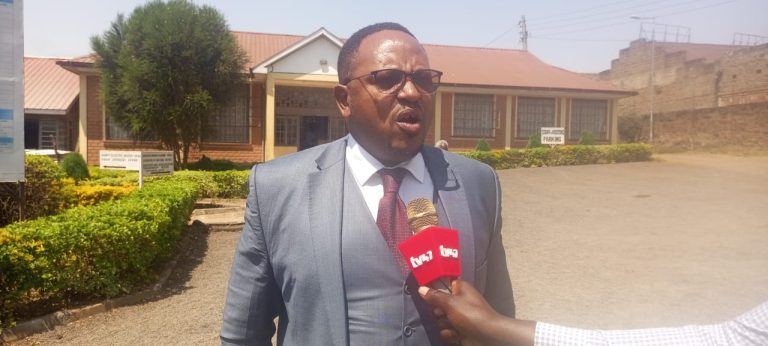Nyeri County Lands and Physical Planning CEC Ndirangu Gachunia addressing journalists outside his office yesterday.