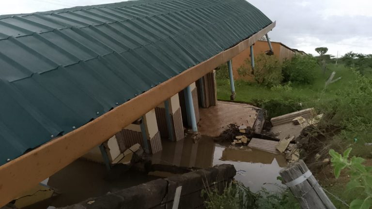 Part of Naibor market that is yet to be occupied falling apart