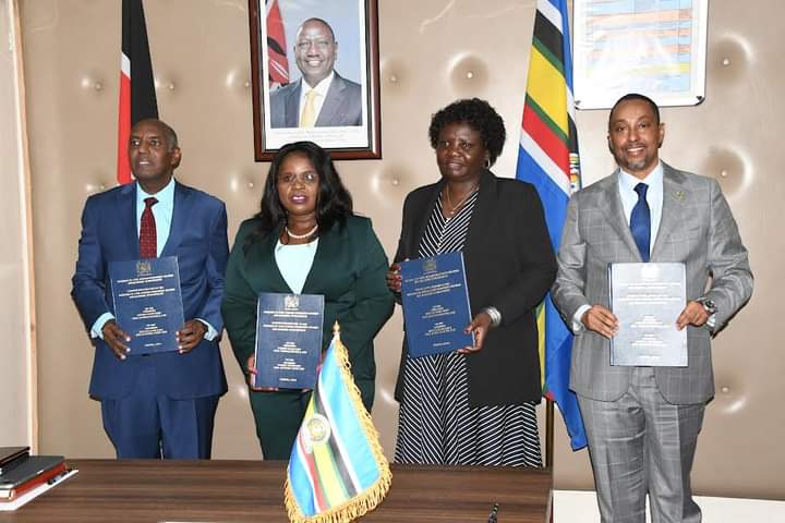 ASALS and Regional Development PS Kello Harsama, the outgoing East African Community, ASALS and Regional Development CS Peninah Malonza