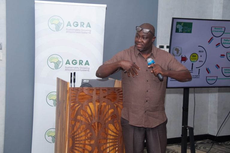 Prof Wole Fatunbi .Director of Research and Innovation, FARA giving his presentation during the workshop