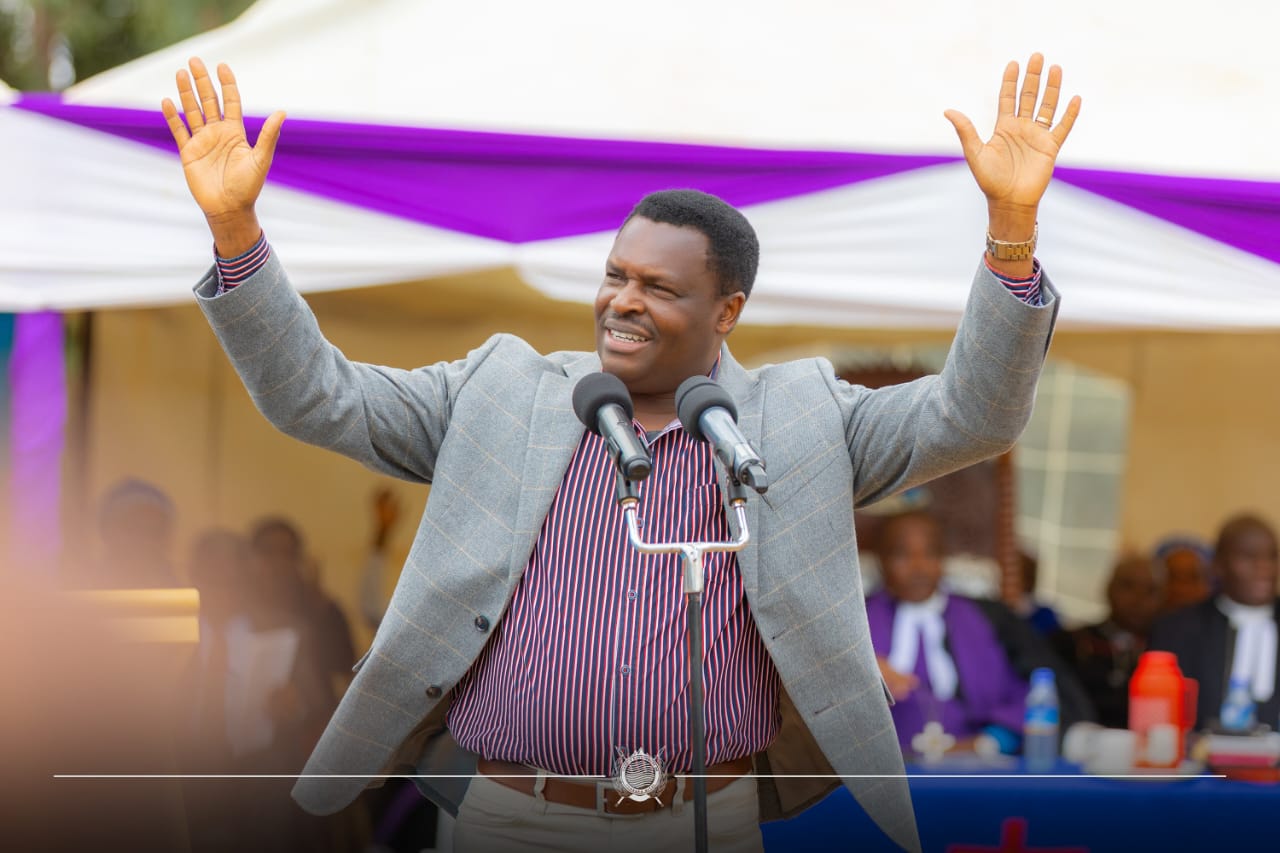 Tharaka-Nithi Governor Muthomi Njuki during a church service at PCEA Imani-Nkio church in Chuka/Igambang'ombe Constituency yesterday.
