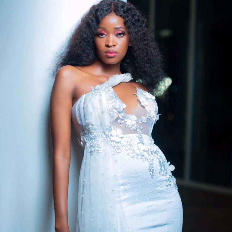 The Model from Botswana-Dolly Masiloamangwe