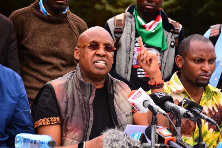 Jimi wanjigi addresses the press at a hotel in Nairobi