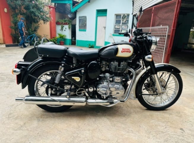 This 2015 Royal Enfield Bullet Classic (with side car) of Mombasa based motorcycle enthusiast Moosa Khan is among the latest entries in the Africa Concours d'Elegance on September 29th.