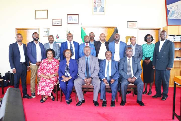 Engineers Board of Kenya and Moi University officials after conducting the mock evaluation exercise.