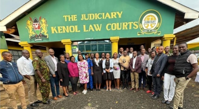The members outside the Law Courts