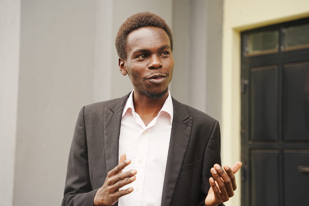 Alfred Lobawoi.