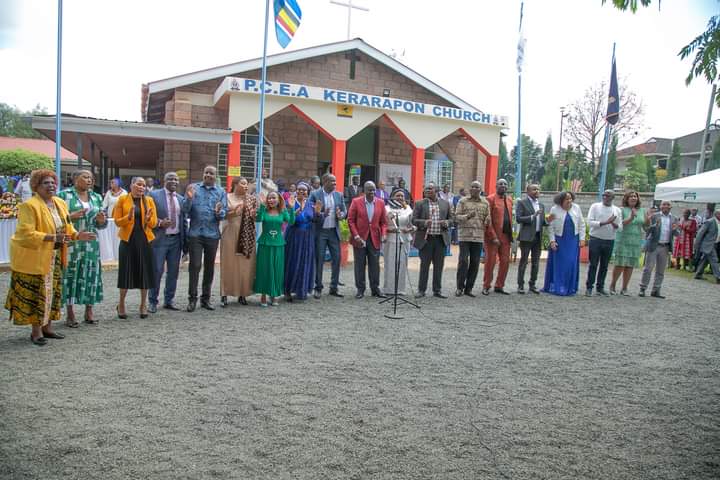 Former DP Rigathi Gachagua joins leaders in a hymn at Kerarapon PCEA church in Kajiado North Constituency yesterday.