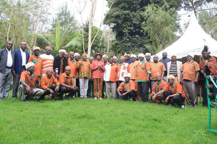 Former Health Cabinet Secretary Mutahi Kagwe on Friday held a consultative meeting with a section of Kiama Kia Ma elders from his home County of Nyeri.