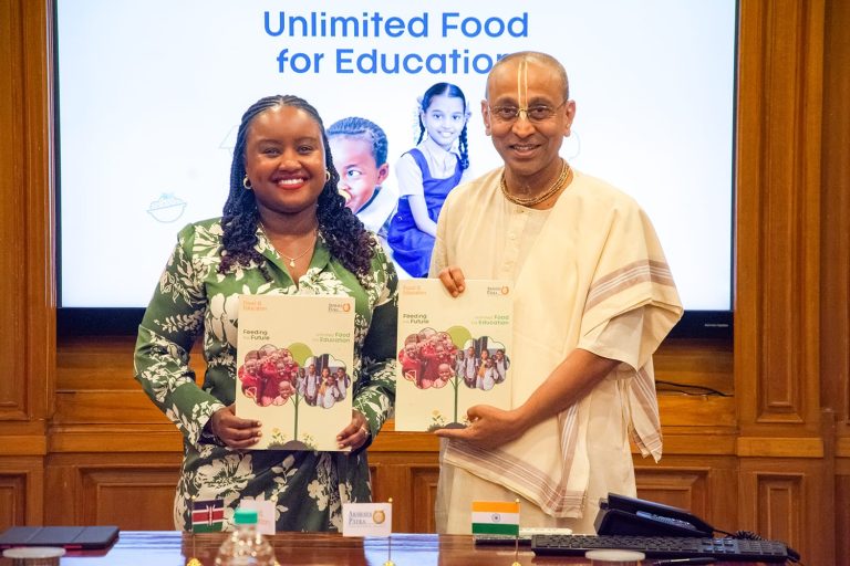 Ms Wawira Njiru, Founder and CEO of Food4Education with Akshaya Patra Co-Founder and Vice Chairperson Sri Chanchalapathi Dasa
