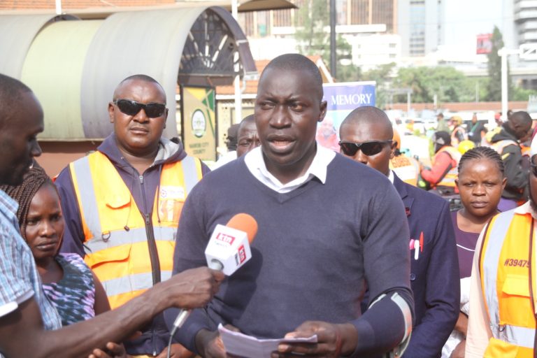 The Head of Digital Boda Drivers and Deliveries Association of Kenya (DBDDAK), Calvince Okumu issuing his statement