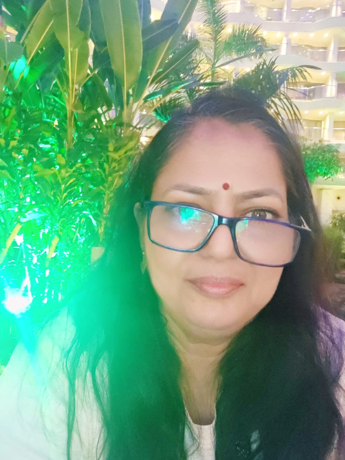 Anjali Saxena,.