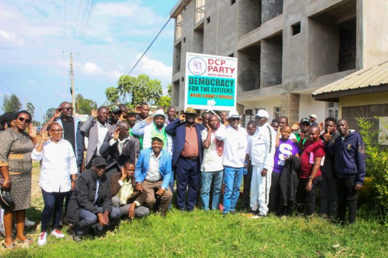Some of the aspirants outside the DCP Nyeri branch offices near Nyeri town.
