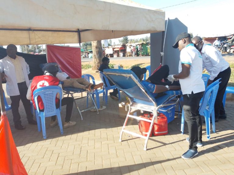 Blood donation exercise at Ndagani market in Tharaka Nithi County.