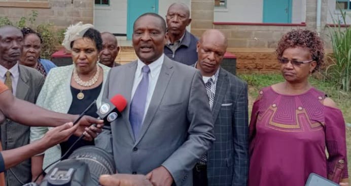 James Njuguna Mahuria, accompanied by other MMWVA officials briefing journalists in a past forum.