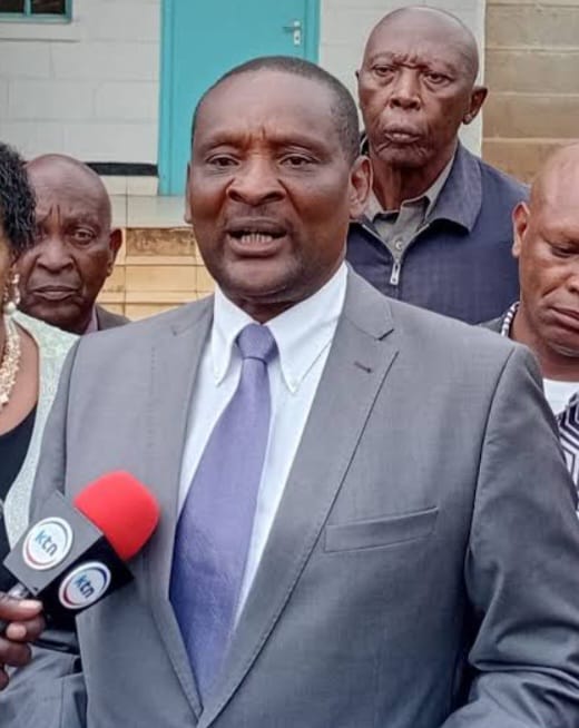 James Njuguna Mahuria addressing journalists in a past function.