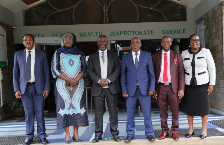 PSC chairman Anthony Muchiri, Agriculture PS Paul Ronoh and other officials.