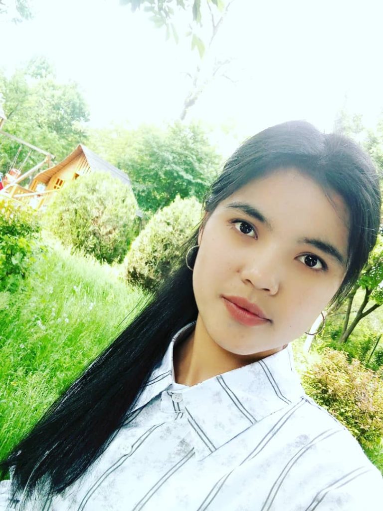 Xoliqulova Husniyabonu