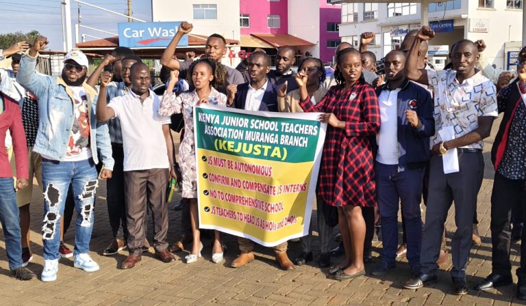 A section of JSS teachers from Murang’a County led by their leaders during a press conference.