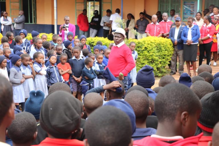 Kirinyaga Central MP Gachoki Gitari addressing stakeholders during the handing over ceremony.